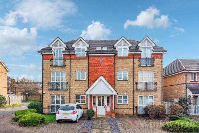 2 Bedroom Apartment To Rent In Cold Blow Lane, London, SE14