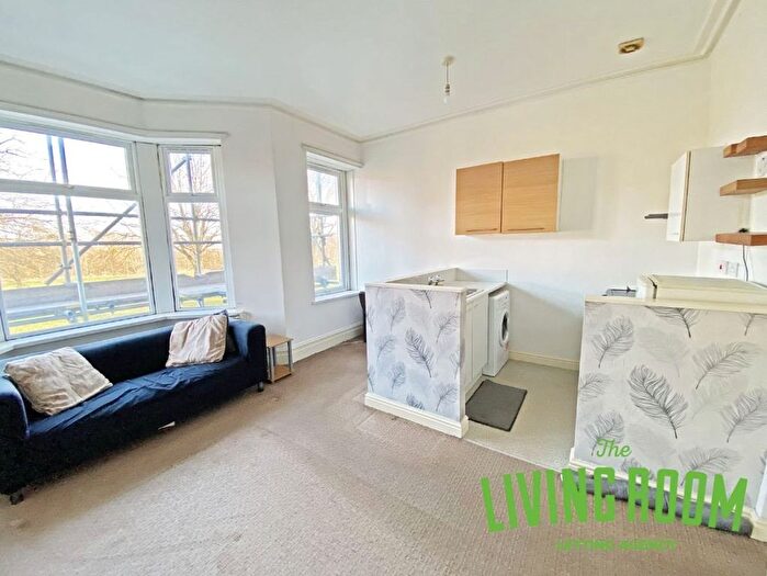 1 Bedroom Property To Rent In Blaenclydach Street, Riverside, CF11