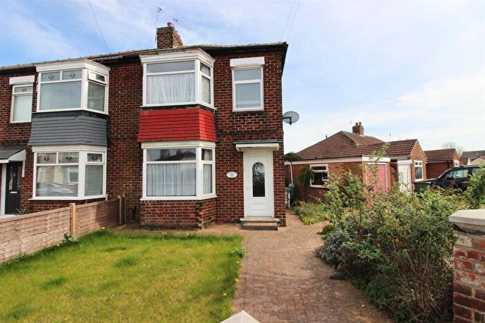 3 Bedroom Semi-Detached House To Rent In Grosvenor Road, Billingham, TS22