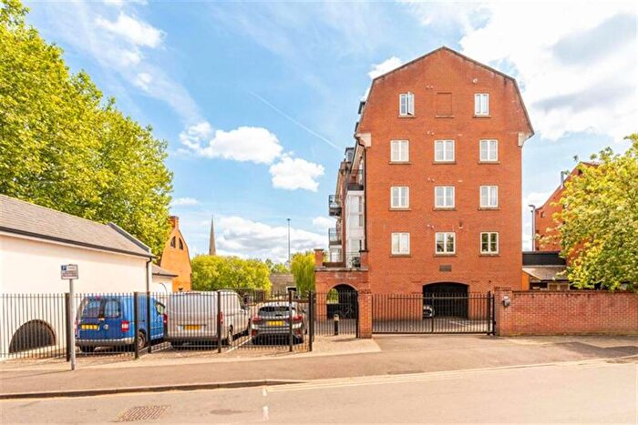 2 Bedroom Apartment To Rent In Bear Wharf, Fobney Street, Reading, RG1