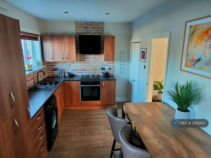 2 Bedroom Terraced House To Rent In Craigend Road, Stirling, FK7