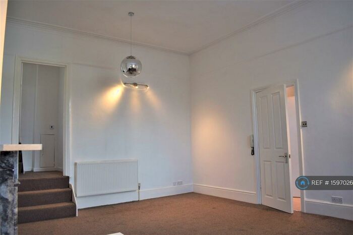 1 Bedroom Flat To Rent In St. Marys Road, Leamington Spa, CV31