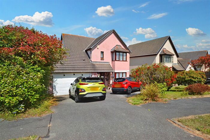 4 Bedroom Detached House For Sale In Wood Lane, Neyland, Milford Haven, SA73