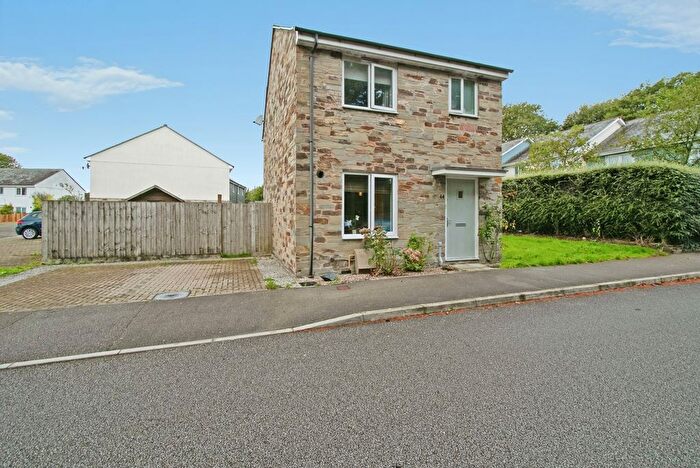 3 Bedroom Detached House For Sale In Kingston Way, Mabe Burnthouse, Penryn, Cornwall, TR10