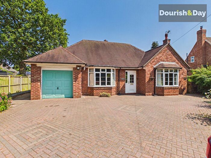 3 Bedroom Detached Bungalow To Rent In Bridle Road, Stafford, ST17