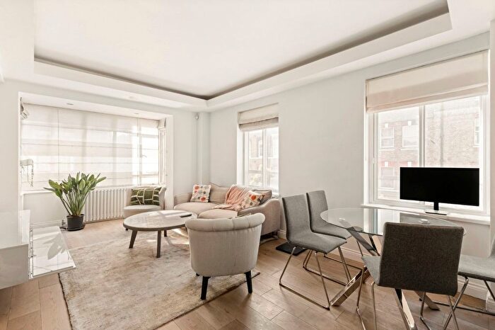 2 Bedroom Flat For Sale In Weymouth Street, London, W1G