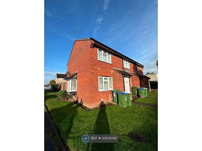 2 Bedroom End Of Terrace House To Rent In Coptefield Drive, Abbeywood, DA17