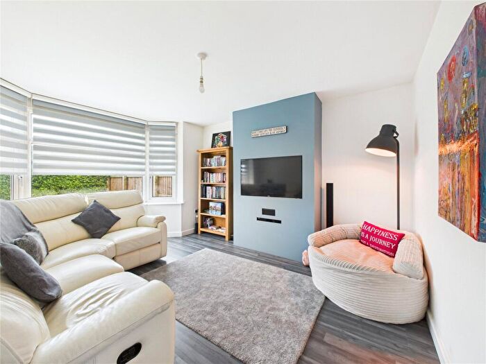 3 Bedroom Semi Detached House For Sale In Alma Road, Kingswood, Bristol, BS15