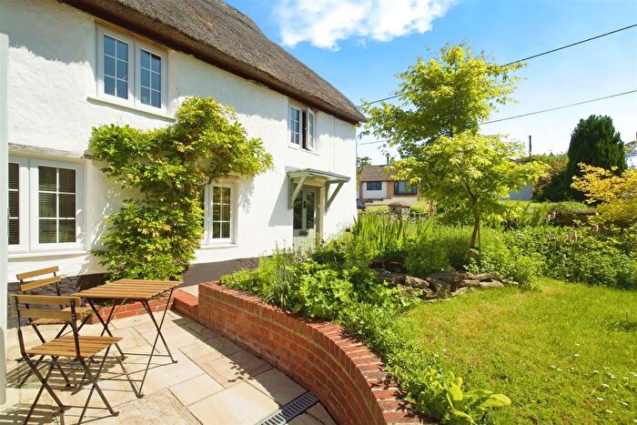 2 Bedroom Property For Sale In Salisbury Road, Shrewton, Salisbury, SP3