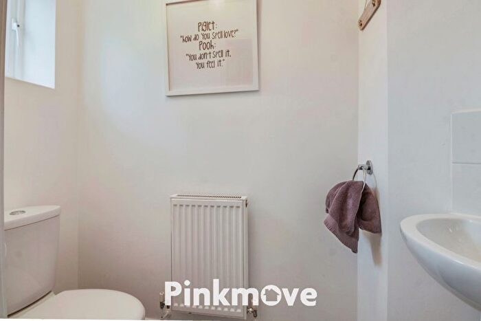 3 Bedroom End Of Terrace House For Sale In Llewellyn Walk, Newport, NP20
