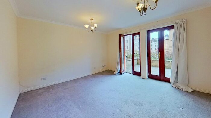 2 Bedroom Flat To Rent In High Riggs, Edinburgh, EH3