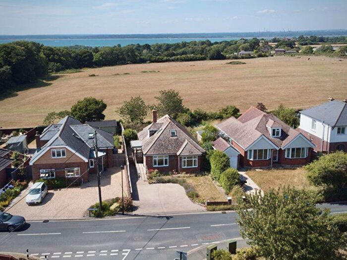 4 Bedroom Detached Bungalow For Sale In Pallance Road, Northwood, PO31