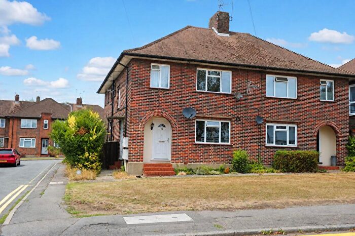 2 Bedroom Flat To Rent In Southbourne Gardens, Ruislip, HA4