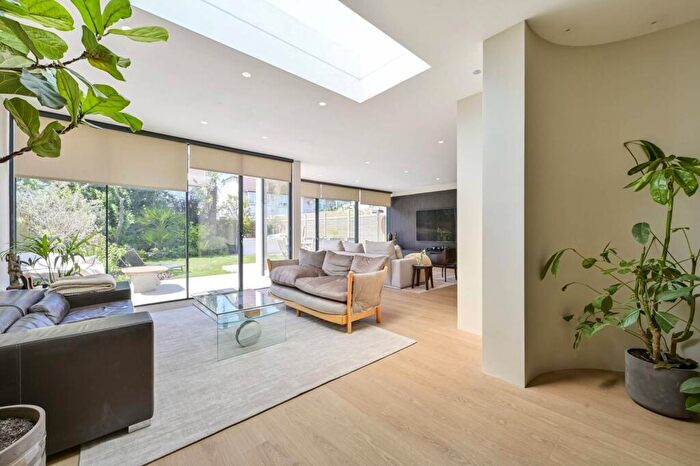 5 Bedroom House To Rent In Shottfield Avenue, East Sheen, London, SW14