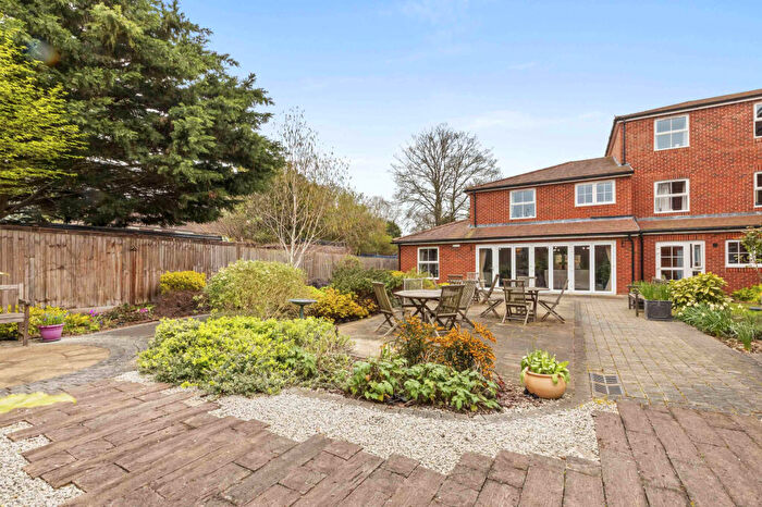 1 Bedroom Retirement Property For Sale In Peel Lodge, Chapel Street, Marlow, Buckinghamshire, SL7