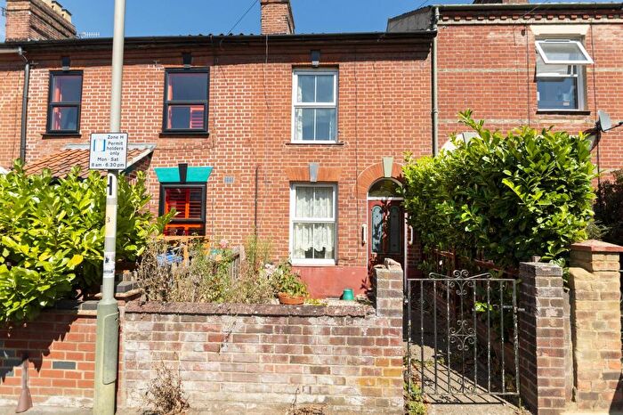 3 Bedroom Terraced House For Sale In Stacy Road, Norwich, NR3
