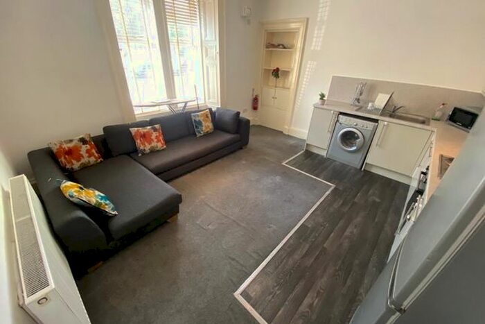 4 Bedroom Flat To Rent In Albert Street, Baxter Park, Dundee DD4