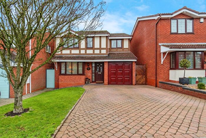 4 Bedroom Detached House For Sale In Torridon Road, Willenhall, West Midlands, WV12