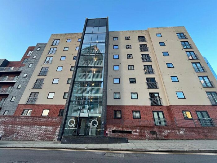 3 Bedroom Flat To Rent In Quantum, Chapeltown Street, Manchester, M1