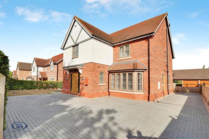 6 Bedroom Detached House For Sale In Moss Lane, Elworth, Sandbach, CW11