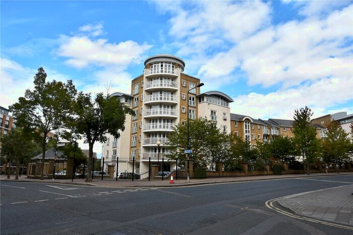 2 Bedroom Flat To Rent In Yew House, London, SE16
