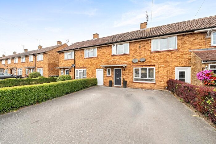 3 Bedroom Terraced House For Sale In Collyer Road, London Colney, St. Albans, AL2