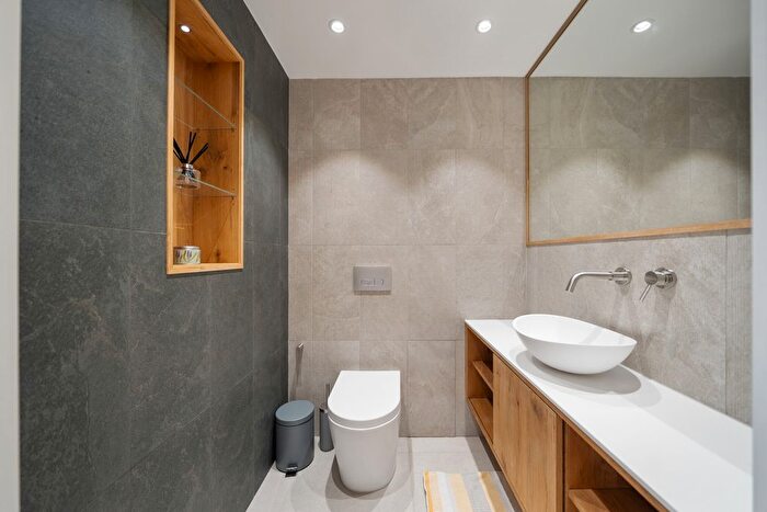 4 Bedroom Flat To Rent In St. Johns Wood Park, St John's Wood, London, NW8
