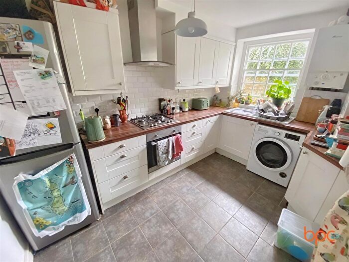 1 Bedroom Flat To Rent In B Acramans Road, Southville, BS3