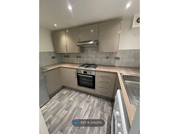 1 Bedroom Flat To Rent In West Cliff Road, Ramsgate, CT11