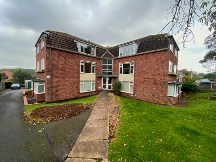 2 Bedroom Flat To Rent In Clarence Court, Sutton Coldfield, B74