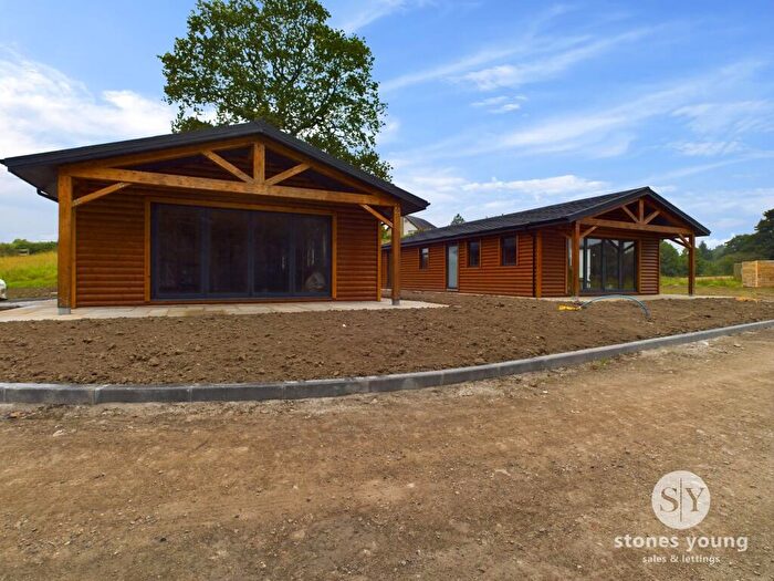 2 Bedroom Lodge For Sale In Preston Road, Ribchester, PR3