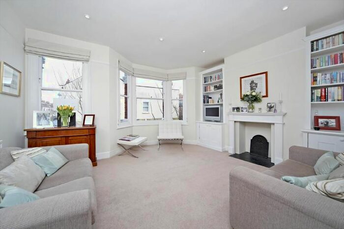 2 Bedroom Flat To Rent In Bronsart Road, Fulham, SW6