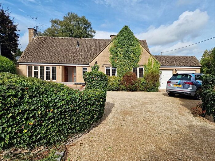 3 Bedroom Detached Bungalow To Rent In Tall Trees, Baunton Lane, Stratton, Cirencester, GL7