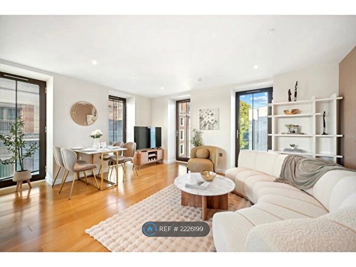 2 Bedroom Flat To Rent In Dickens Yard, London, W5