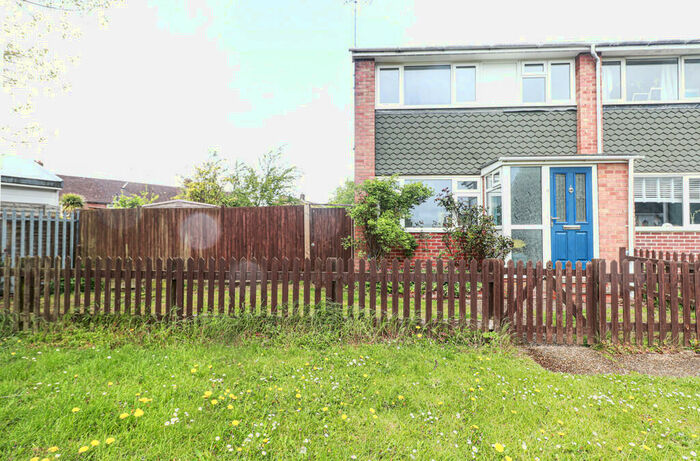 3 Bedroom End Of Terrace House To Rent In Poole Close, Tilehurst, Reading, RG30