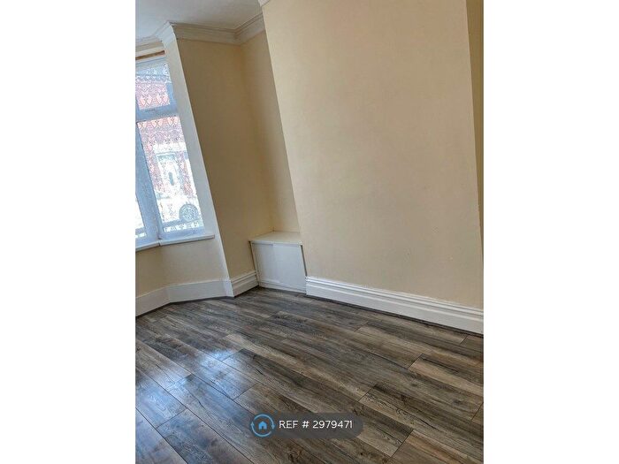 2 Bedroom Terraced House To Rent In Birks St, Stoke-On-Trent, ST4