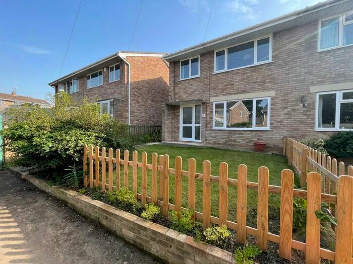 3 Bedroom Property To Rent In Bathleaze, Kings Stanley, Stonehouse, GL10