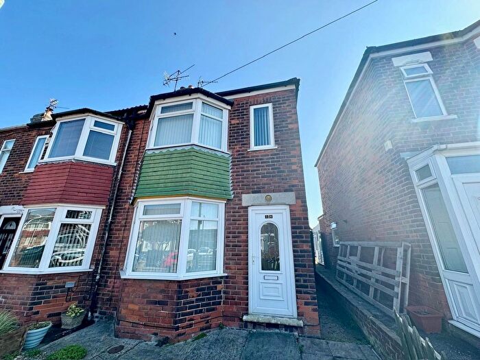 2 Bedroom Terraced House To Rent In Brendon Avenue, Hull, HU8