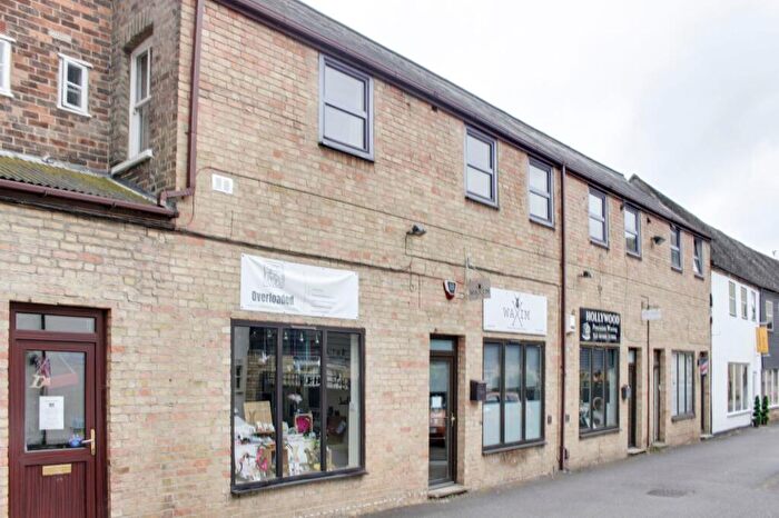 2 Bedroom Flat To Rent In Fishers Yard, St. Neots, PE19