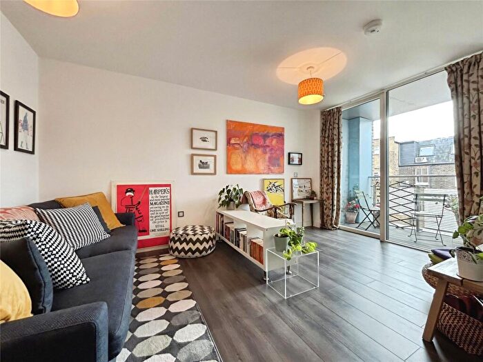 1 Bedroom Flat For Sale In Batavia Road, London, SE14