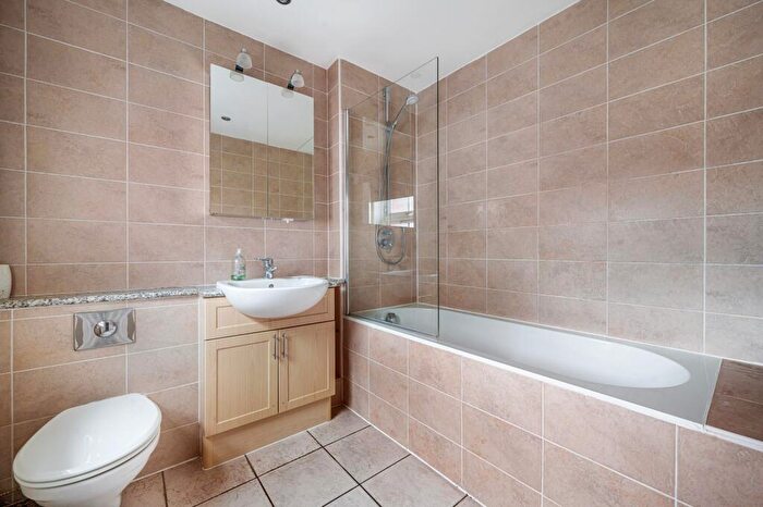 2 Bedroom End Of Terrace House To Rent In Burfield Road, Old Windsor, SL4