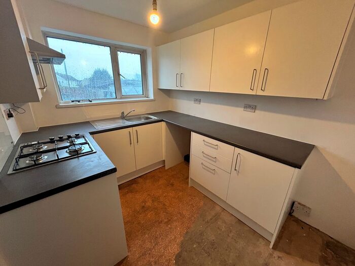 3 Bedroom End Of Terrace House To Rent In Cooling Road, Rochester, Kent, ME2