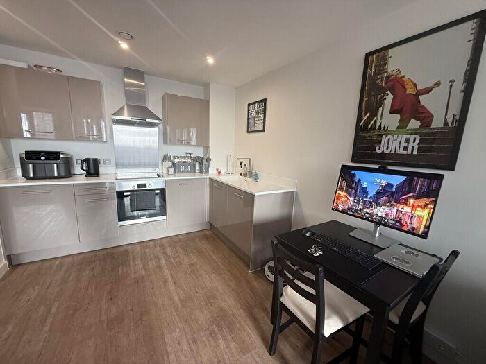 1 Bedroom Apartment To Rent In The Bank, Sheepcote Street, B16