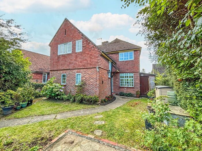 4 Bedroom Detached House For Sale In Marley Lane, Battle, TN33