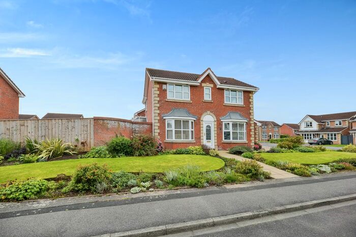 4 Bedroom Detached House For Sale In Coquet Close, Ingleby Barwick, Stockton-On-Tees, Durham, TS17