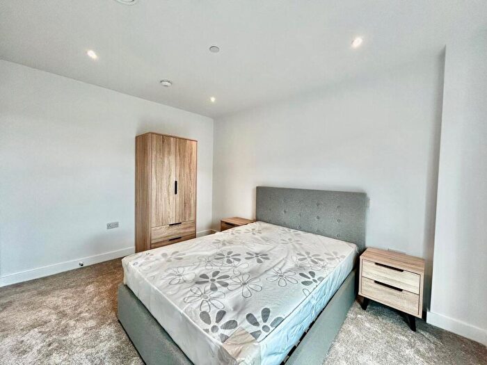 1 Bedroom Apartment To Rent In Dantzic Street, Park View, Manchester, M4