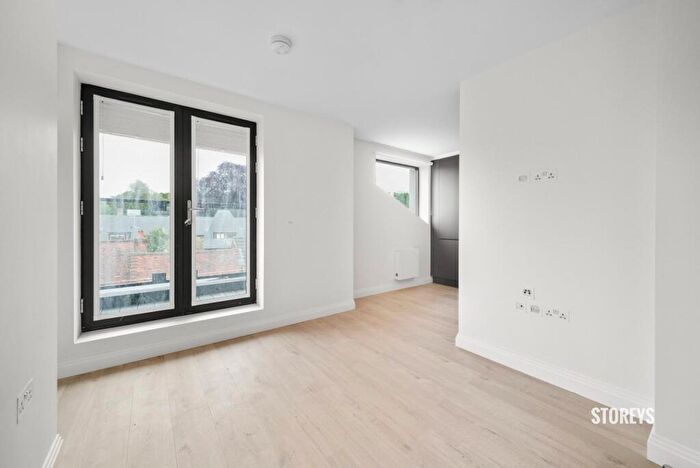 2 Bedroom Apartment To Rent In Akeman Honours, Akeman Street, Tring, HP23