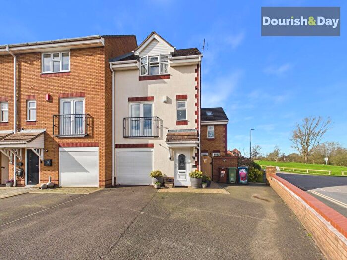 3 Bedroom End Of Terrace House For Sale In Spruce Way, Stafford, ST16