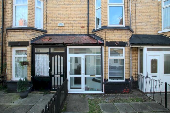 2 Bedroom Terraced House To Rent In Park Avenue, Gloucester Street, HU4