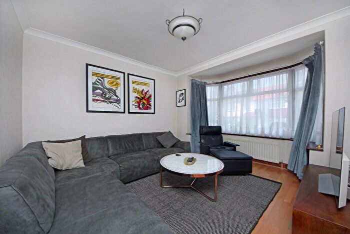 3 Bedroom End Of Terrace House For Sale In Brentmead Gardens, London, NW10